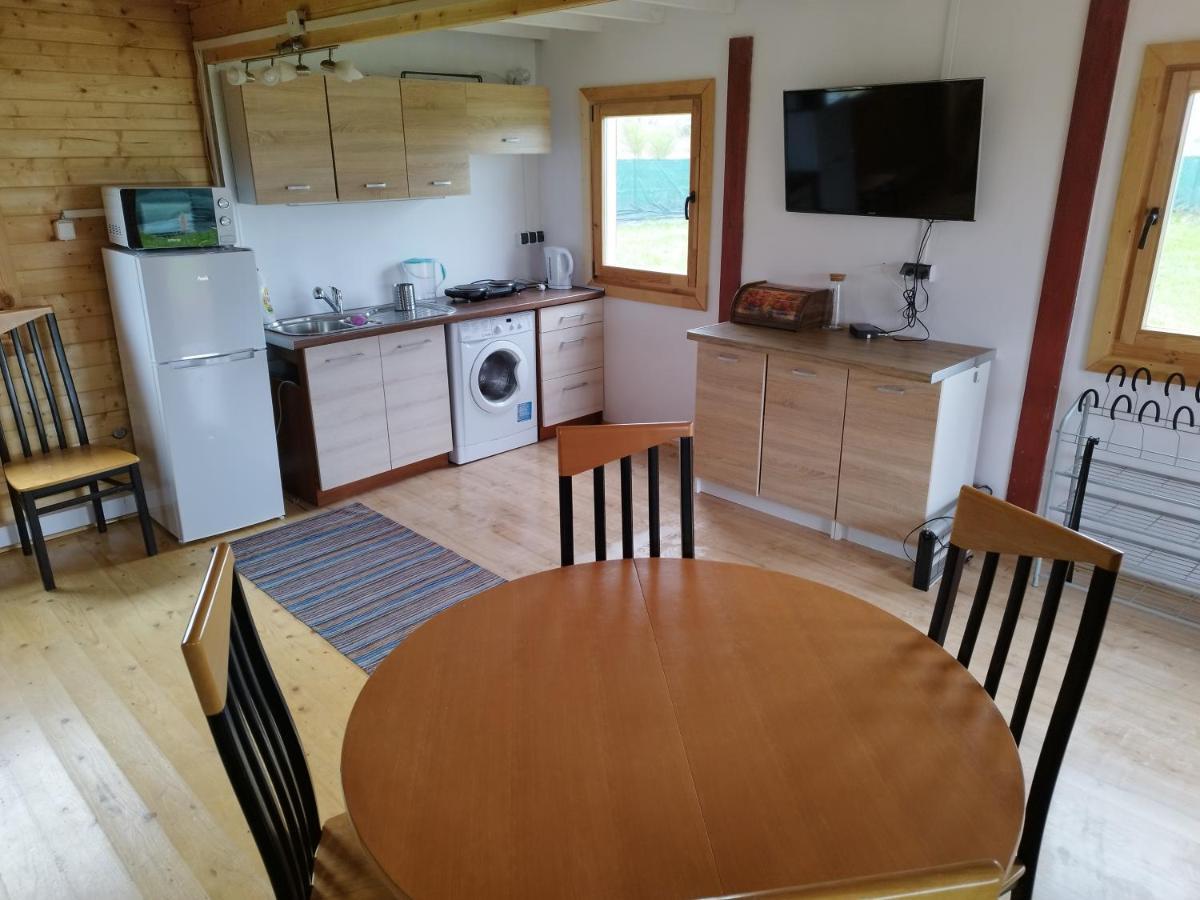 Domek Caloroczny Zastan Екстериор снимка