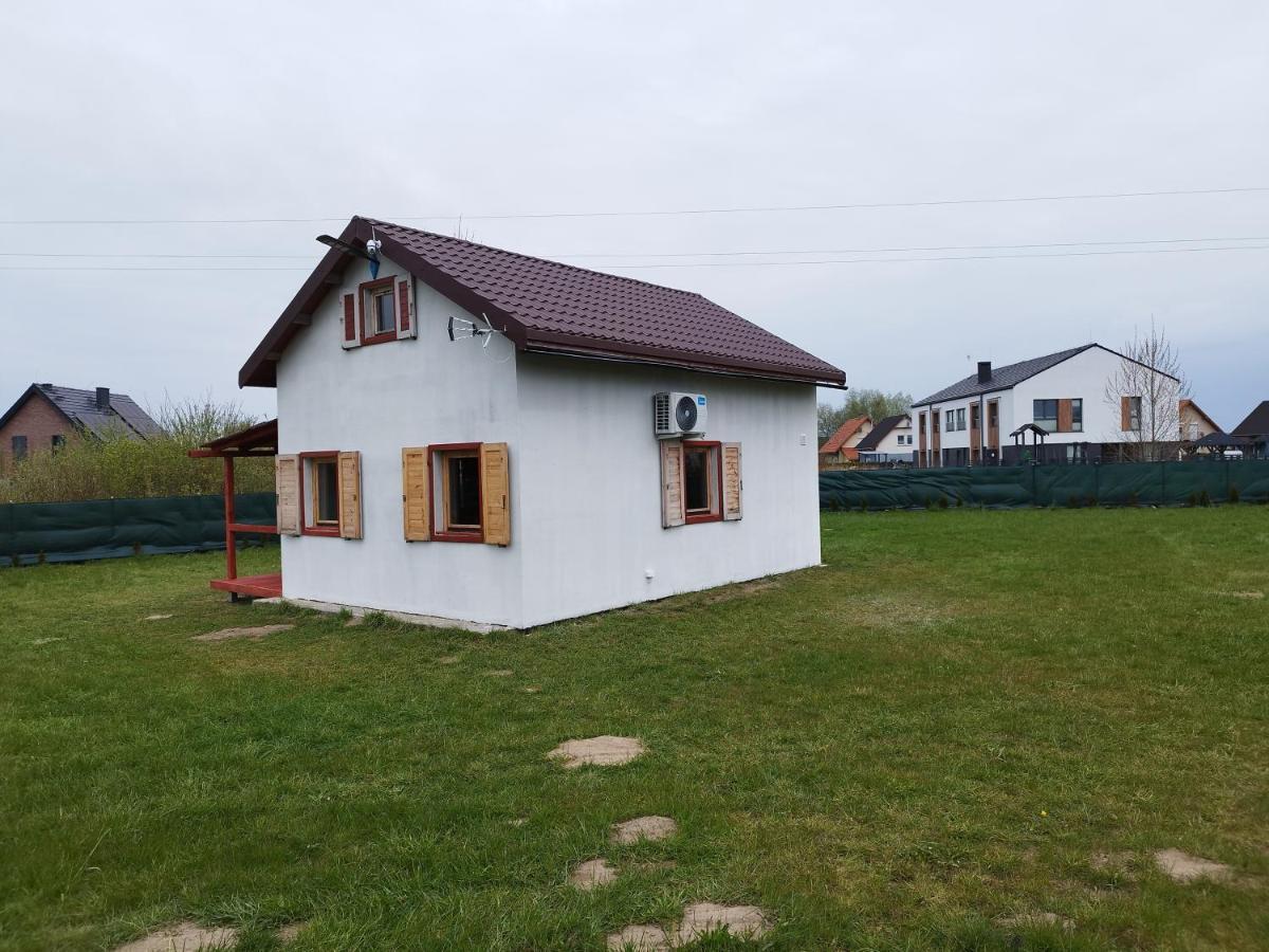 Domek Caloroczny Zastan Екстериор снимка